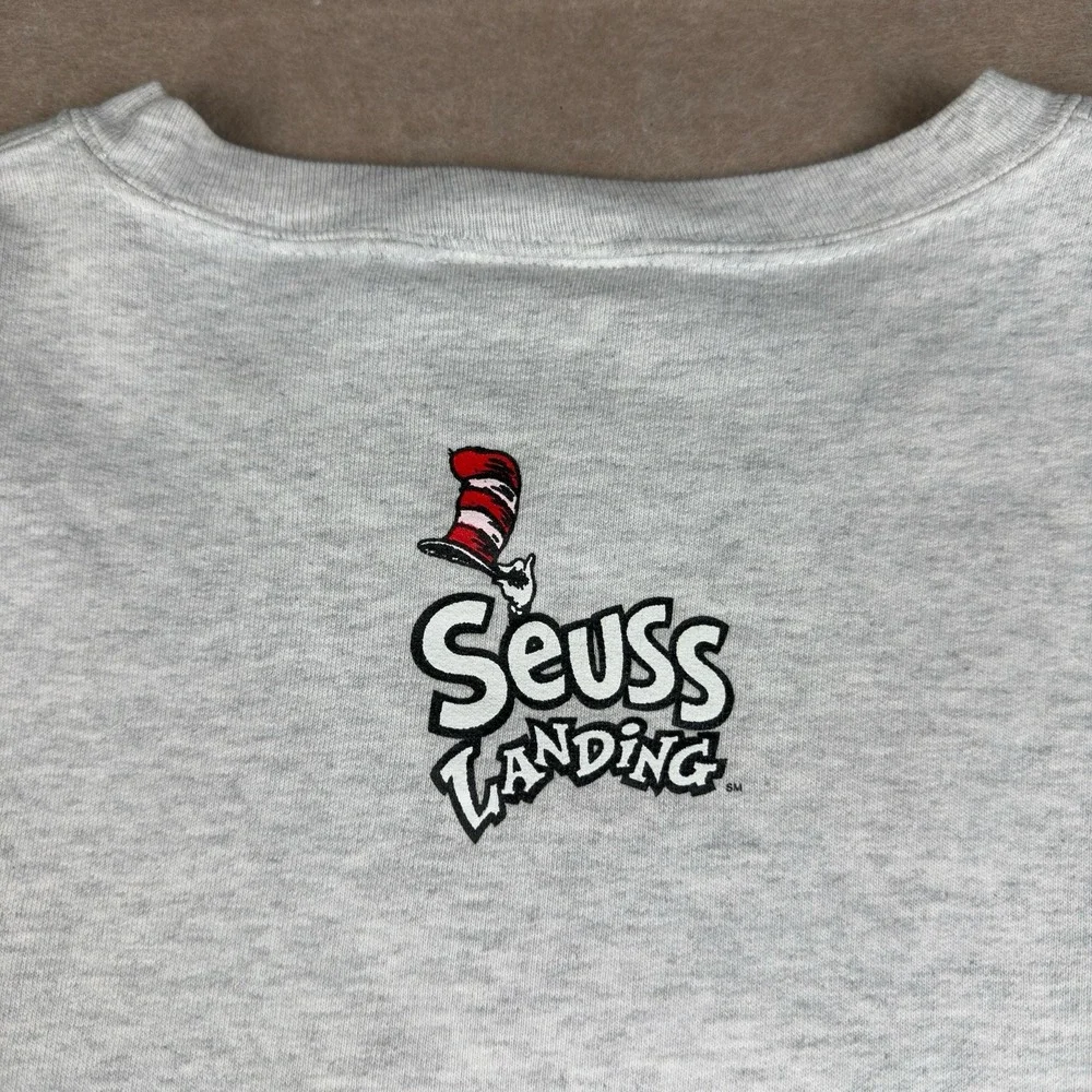 Vintage Cat in the‎ Hat Sweatshirt Unisex M Gray Universal Studios Seuss Landing
